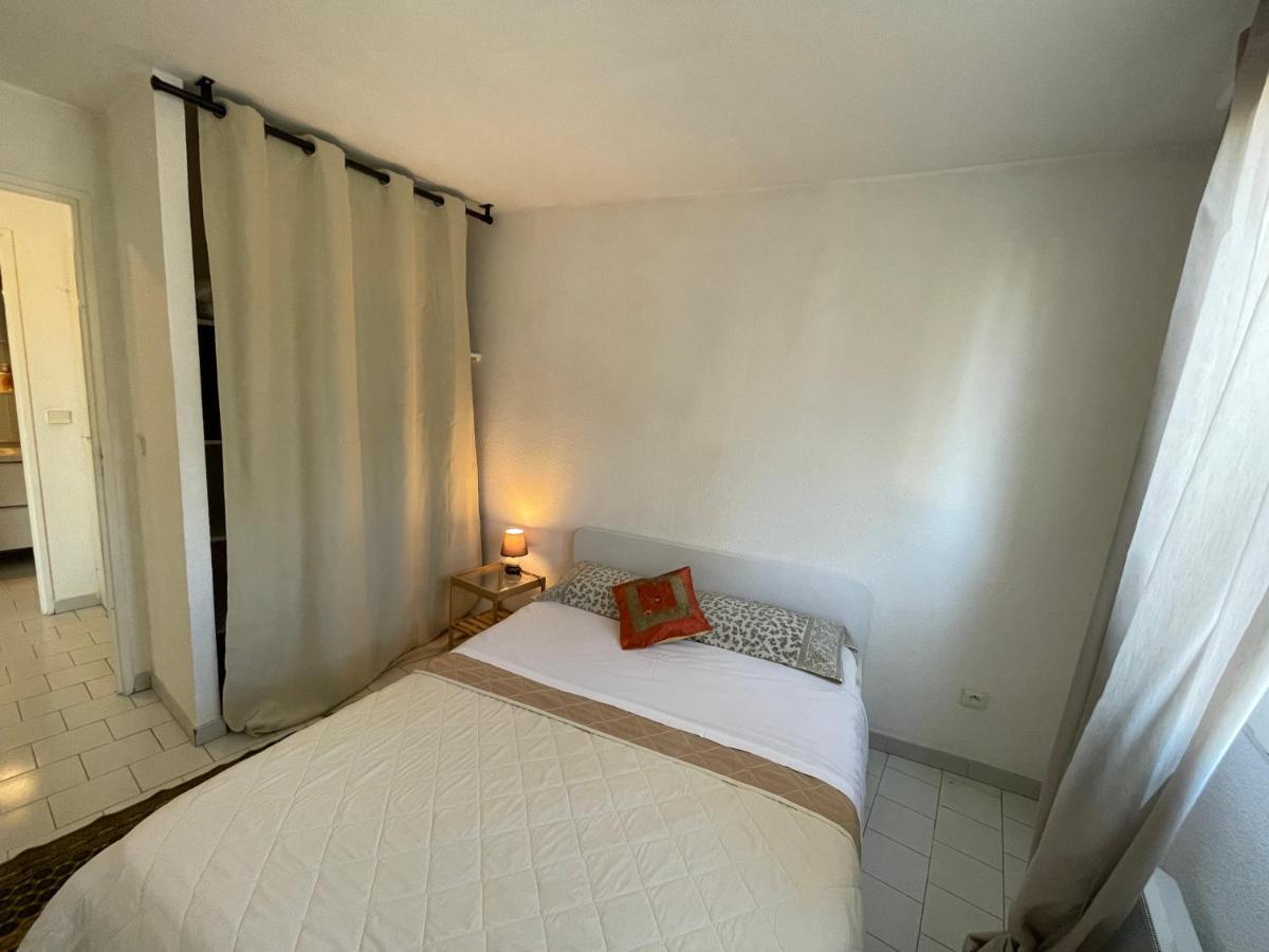Apartment Port Cogolin With Garden View กรีโมด์ ภายนอก รูปภาพ