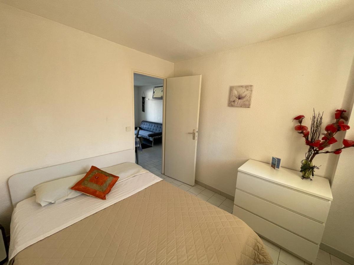 Apartment Port Cogolin With Garden View กรีโมด์ ภายนอก รูปภาพ
