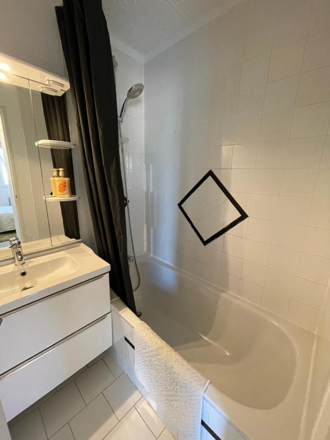 Apartment Port Cogolin With Garden View กรีโมด์ ภายนอก รูปภาพ